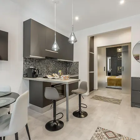 Apartment Rezihouse